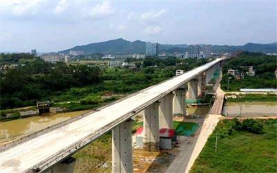 吉林西金铁路